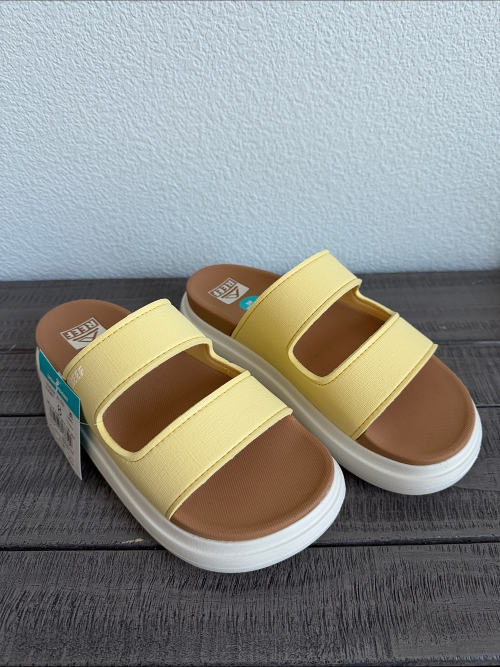 Reef Women's Cushion Bondi 2 Bar Open Toe Sandals NWT - Picture 4 of 7